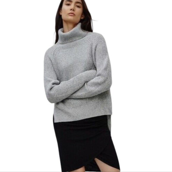 Aritzia Wilfred Free Lin Italian Wool Turtleneck Sweater - Picture 9 of 9